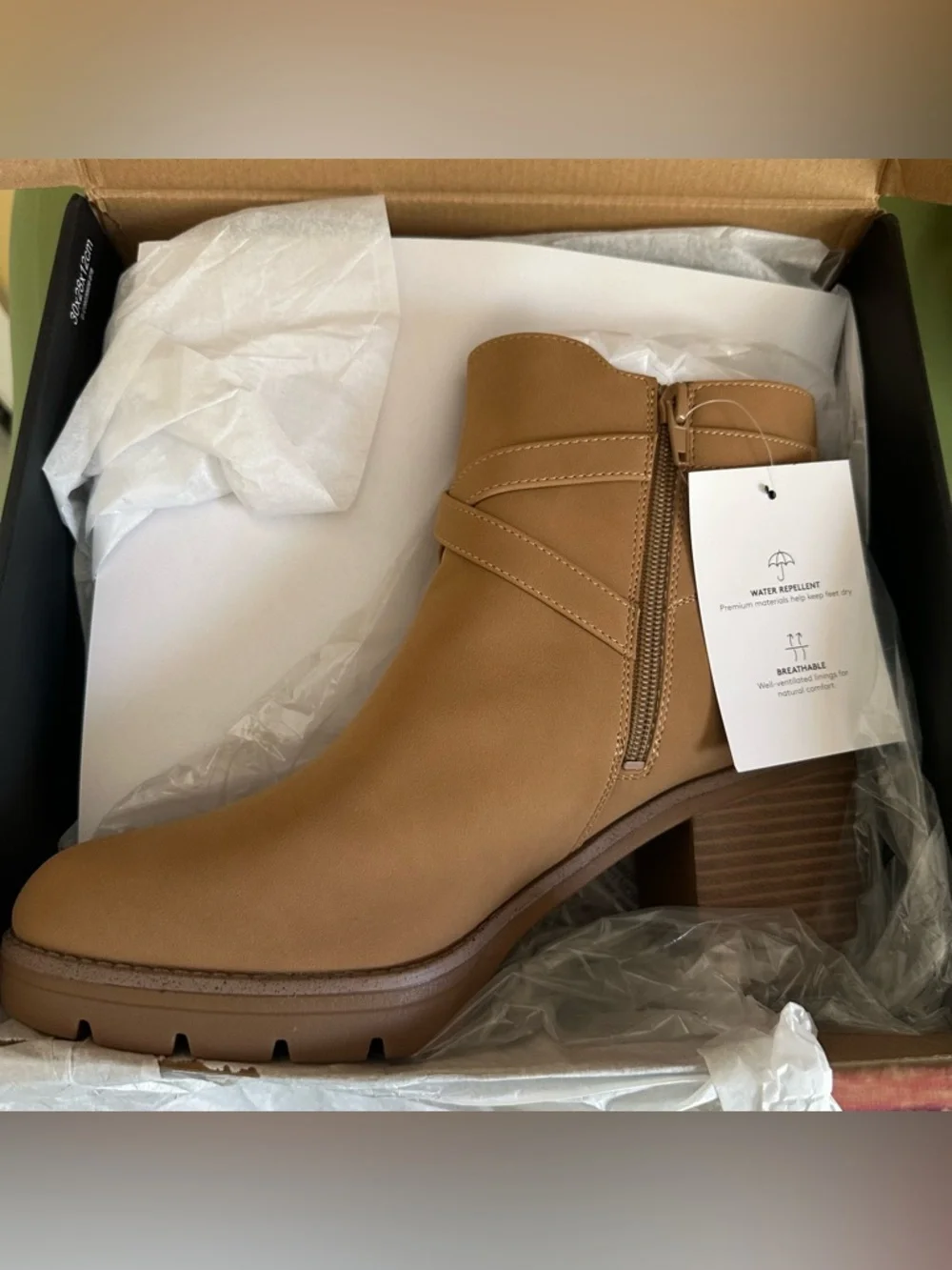 Naturalizer Madalynn Ankle Boot in Camel Brown with Buckle Strap Size 12 NEW